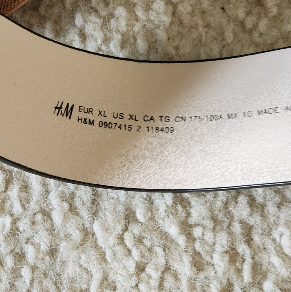 NWOT Mixed fabric knot belt - Picture 7 of 7